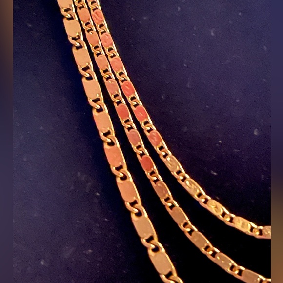 NWT 🍀 Lucky Brand 🍀 three strand gold necklace - Picture 3 of 5